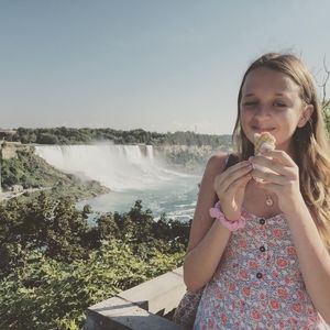 Meet your Posher, Rose